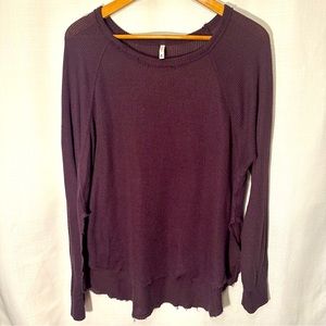 Z Supply Burgundy Long Sleeve Split Hem Knit Top Size Medium